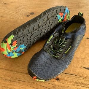 Unisex Minimalist Water Shoes Dark‎ Blue ZB244 Men’s Size 44/10 Preowned